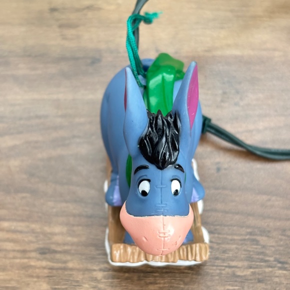 VINTAGE Disney Winnie The Pooh EEYORE On SLED Figure Christmas Ornament Light Up - Picture 4 of 10